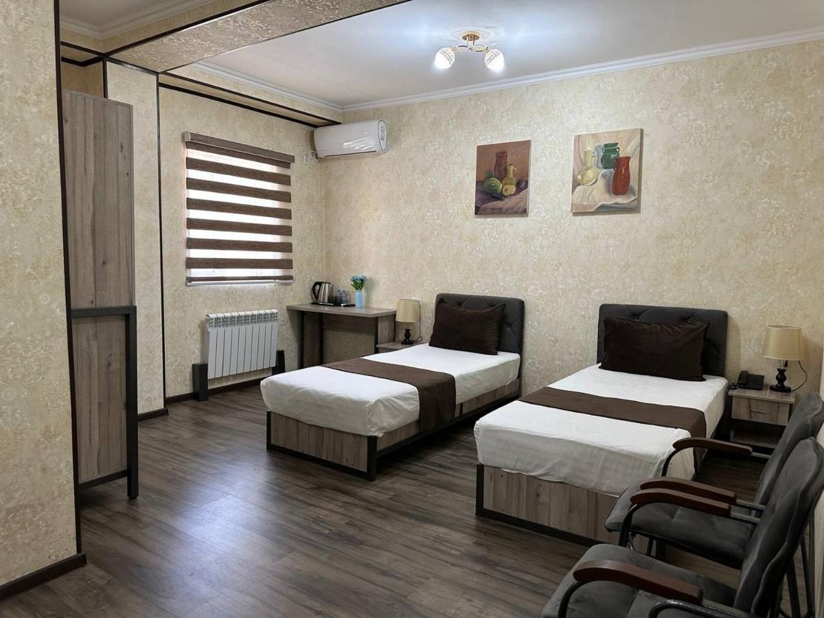 Yantai Hotel Tashkent Exterior photo