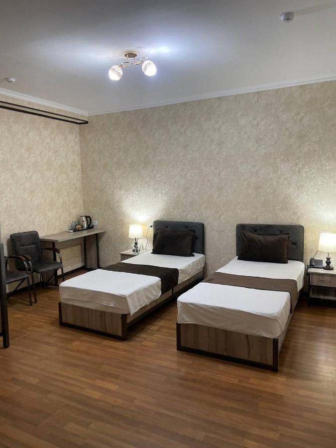 Yantai Hotel Tashkent Exterior photo